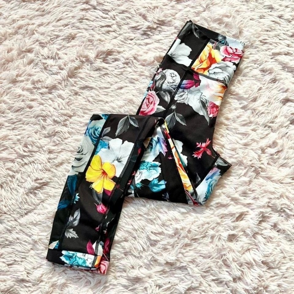 Zyia Active‎ Floral Activewear Yoga Studio Gym Fitness Athletic Sheer Mesh Pants